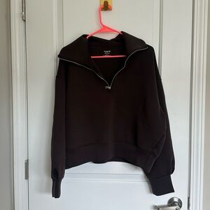 Cropped Quarter-Zip Pullover Sweatshirt - Dark Brown